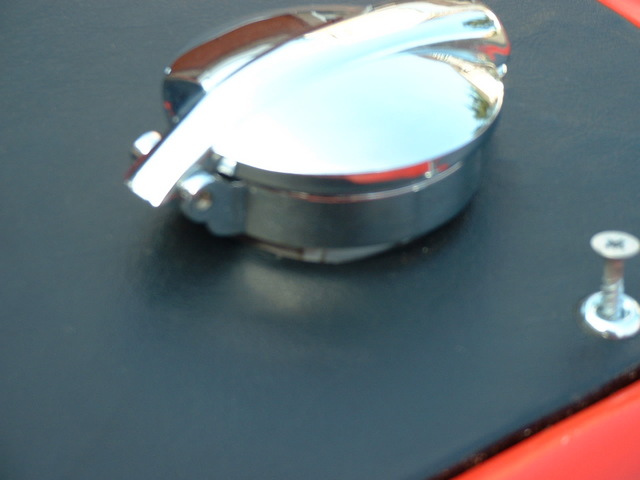 Rescued attachment filler cap 2.JPG